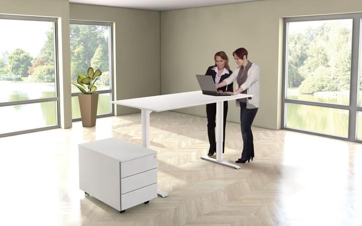 Immagine prodotto Kerkmann Move 1 scrivania regolabile in altezza bianco rettangolare con gambe a T bianco 180,0 x 80,0 cm