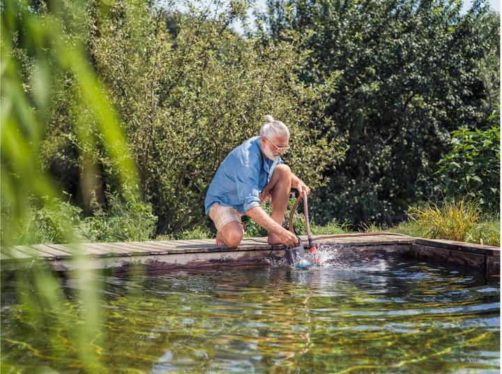 Produktbild Gardena Schmutzwasser-Tauchpumpe 9000 (Schmutzwasserpumpe)
