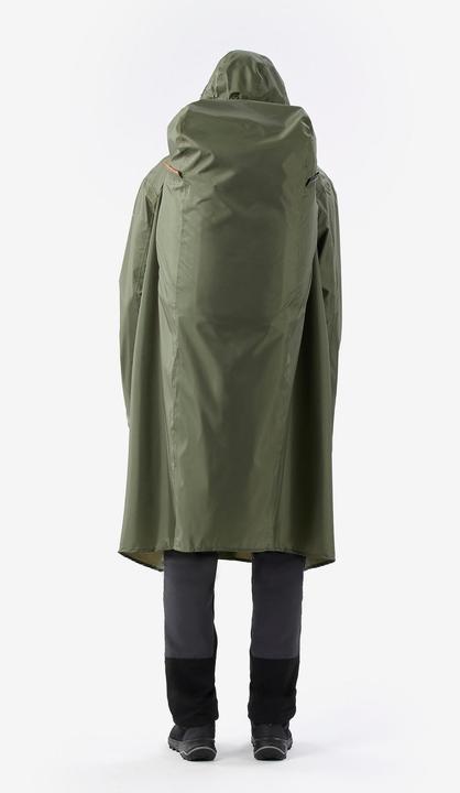 Produktbild Forclaz Poncho Regencape anpassbar max. 75 l Wandern - MT900 2.0 khaki (S, M)