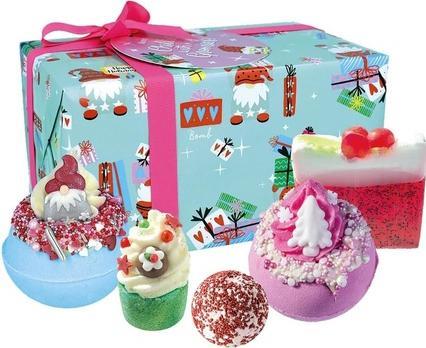 Bomb Cosmetics Weihnachten Chillin' With My Gnomies Handmade Wrapped Bath