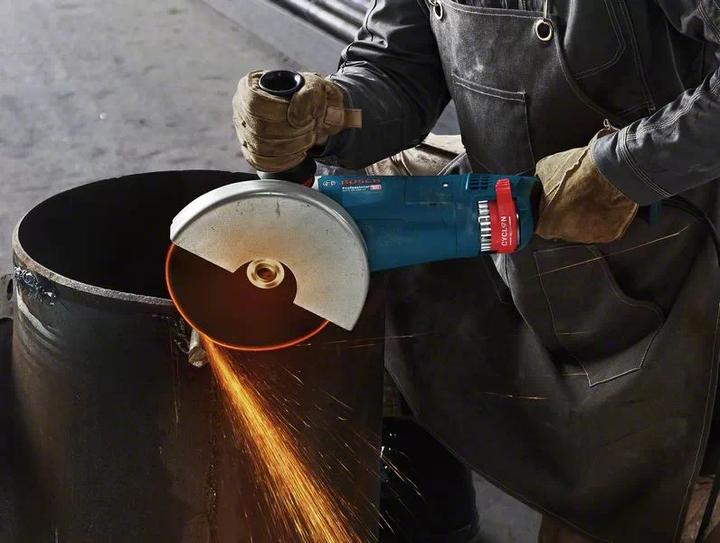 Produktbild Bosch Professional GWS 24-230 JZ (230 mm)