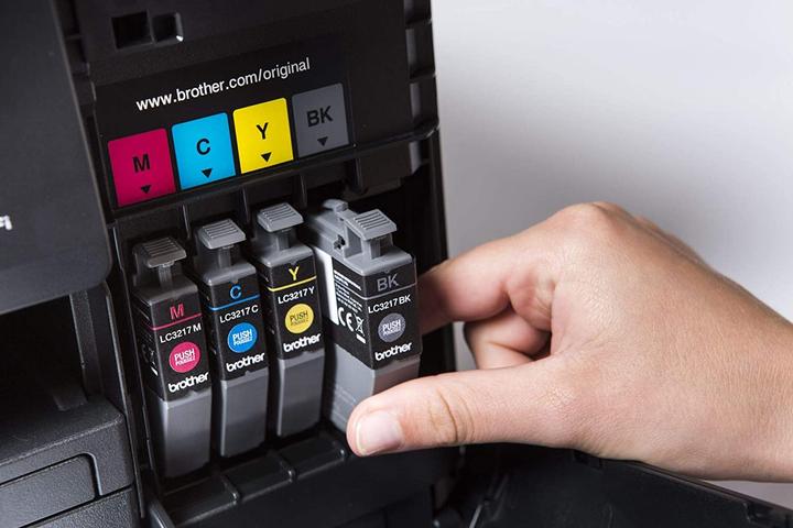 Actual product image Brother Lc-3217m (M)