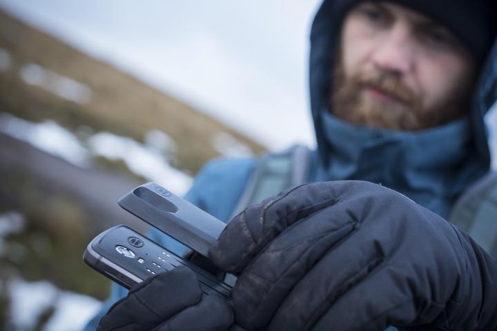 Image du produit Land Rover Explorez (64 Go, Noir, 5", Double SIM hybride, 16 Mpx, 4G)