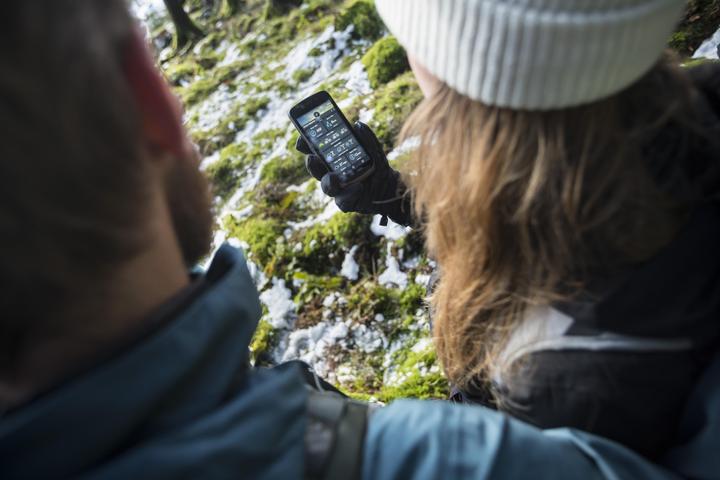 Image du produit Land Rover Explorez (64 Go, Noir, 5", Double SIM hybride, 16 Mpx, 4G)
