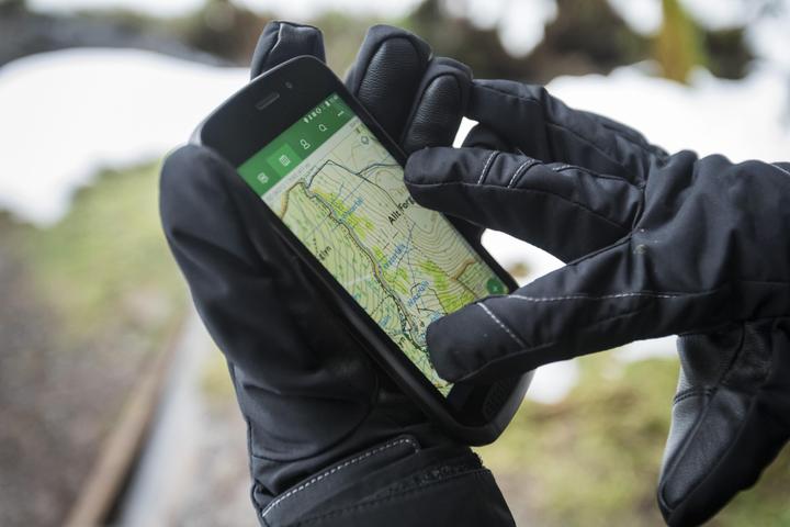 Image du produit Land Rover Explorez (64 Go, Noir, 5", Double SIM hybride, 16 Mpx, 4G)