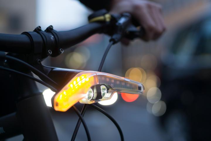 Image du produit Blinkers Jeu de clignotants (100 lm, 30 lm)