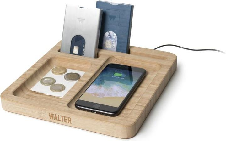 Actual product image Walter Wallet single dock
