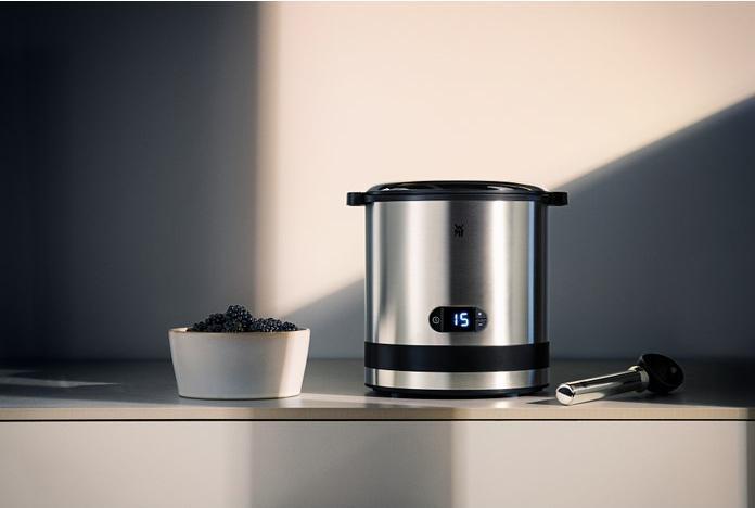Produktbild WMF KÜCHENminis 3in1 Eismaschine / Ice Maker für Frozen Joghurt, Sorbet und Eiscreme mit Eisportionierer