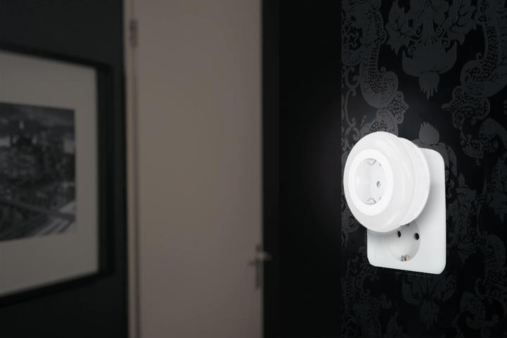 Actual product image Grundig Night light and socket PL 2pc