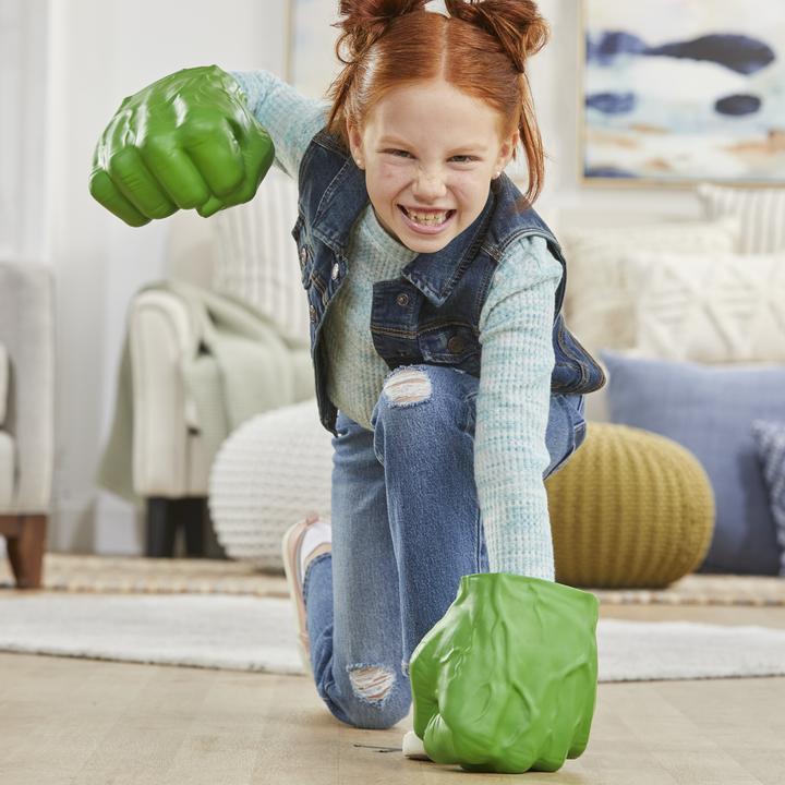 Actual product image Hasbro Avengers Hulk Gamma Smash Fists Fists