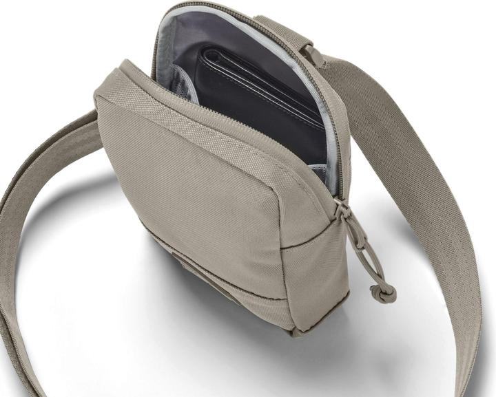 Actual product image Johnny Urban Brusttasche Arthur