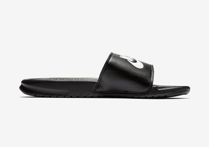 Produktbild Nike Benassi (45)