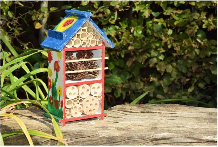 Produktbild Dobar Insektenhotel-Bausatz (Florfliegen, Wildbienen, Marienkäfer)