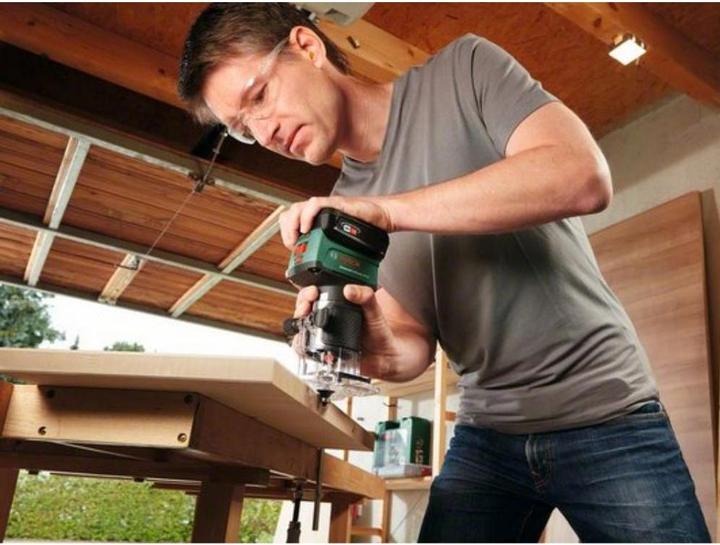 Image du produit Bosch Home & Garden TrimRouter avancé 18V-8