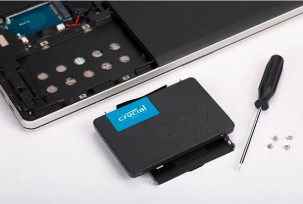 Actual product image Crucial BX500 (4000 GB, 2.5")