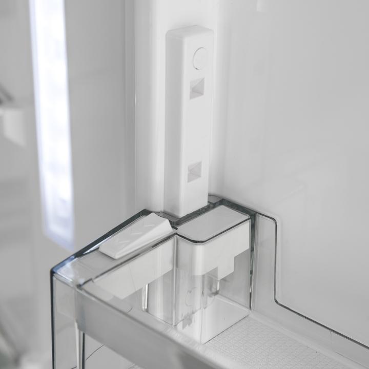 Actual product image Sharp SJ-LD180E0XS-EU (178 l)