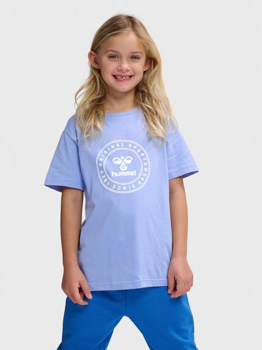 Actual product image hummel hmlTRES CIRCLE T-SHIRT S/S (92)