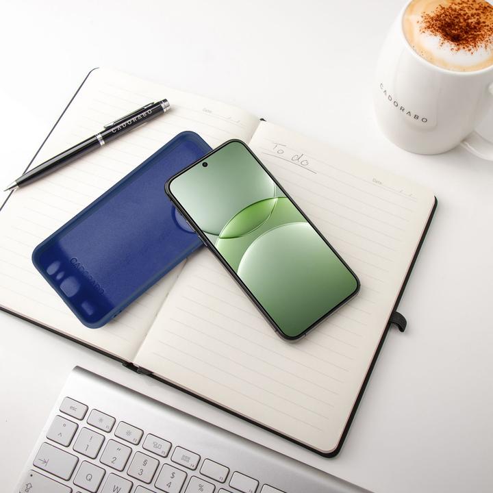 Produktbild Cadorabo Hülle für Huawei NOVA 13 im Liquid Case Design (Huawei Nova)