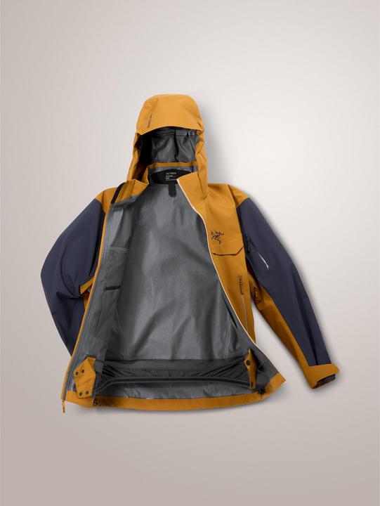 Actual product image Arc'teryx Women's Rush Jacket (XL)