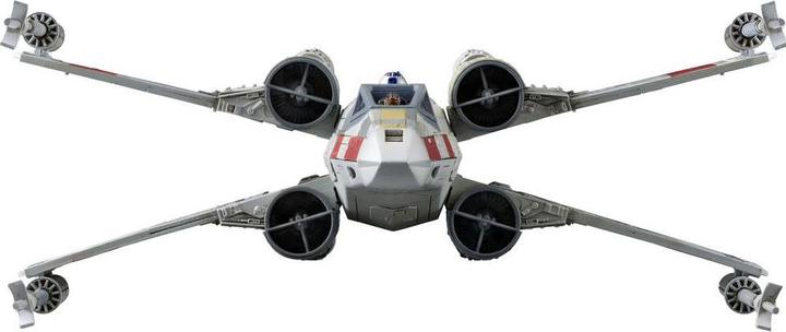 Actual product image Revell 172 XWing Starfighter kit