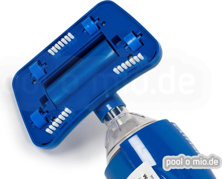 Actual product image Water Tech Pool Blaster Catfish Li Battery Vacuum Cleaner