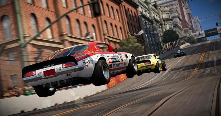 Actual product image Codemasters GRID - Day One Edition PS4 (PS4, DE)