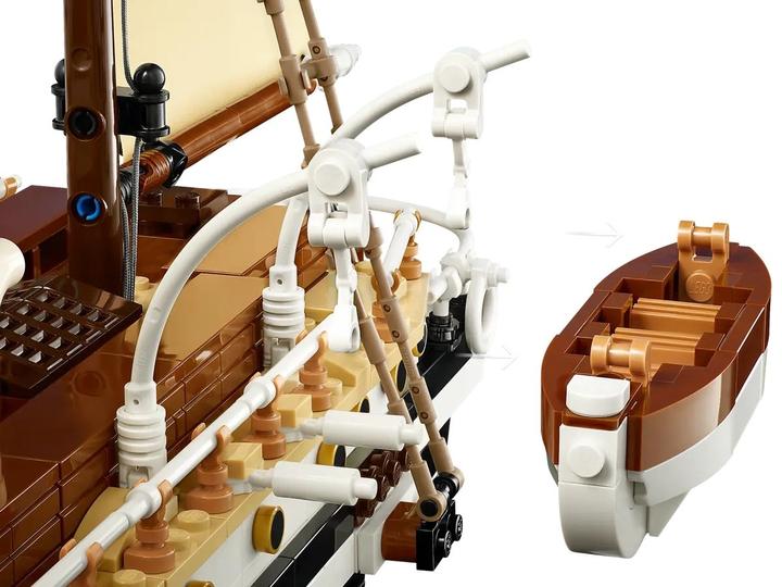 Immagine prodotto LEGO Resistenza (10335, LEGO Icons, Set LEGO rari)