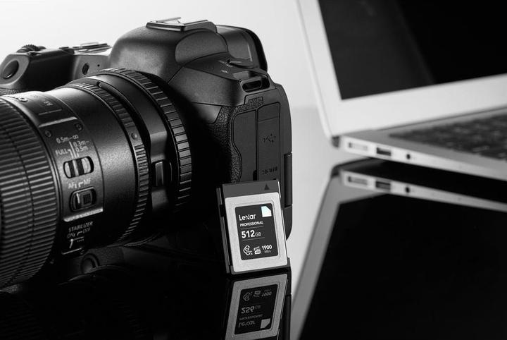 Image du produit Lexar Série professionnelle Diamant (128 Go, CFexpress type B)
