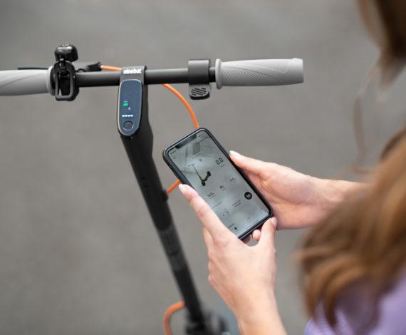 Image du produit Segway-Ninebot F30D (20 km/h, 30 km, 300 W)