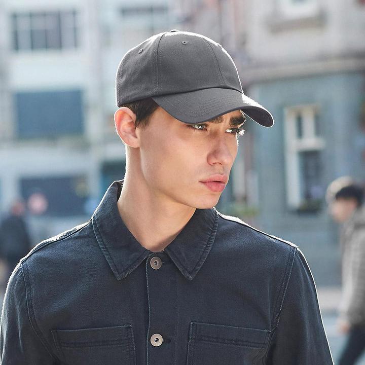 Actual product image Beechfield Authentic 6 Panel Baseball Cap (One size)
