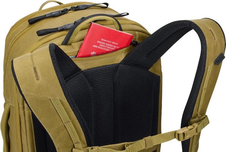 Actual product image Thule Aion (28 l)
