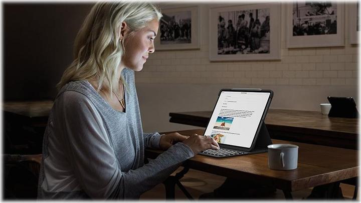 Produktbild Logitech Slim Folio Pro (DE, iPad Pro 12.9 2018 (3. Gen), iPad Pro 12.9 2020 (4. Gen))