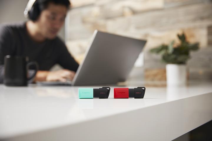 Image du produit Kingston DataTraveler Exodia M (128 Go, USB-A)