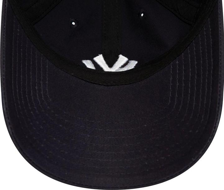 Actual product image New Era 9Twenty Casual Classics Cap - New York Yankees Navy (One size)