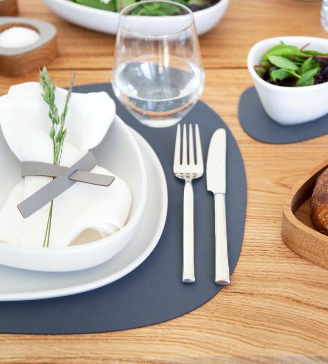Image du produit Andersign Set de table Curve L, Double Nupo Dark Blue/Black, 37x44 cm (1 pcs, 37 x 44 cm)
