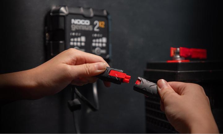 Actual product image Noco Genius2X2 (12V, 6V, 4 A)