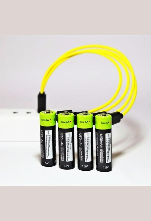 Immagine prodotto Znter AA 1.5V 1700mAh li-polimero USB Blister di 4 pezzi (4 pz., AA, 1700 mAh)