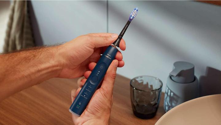 Produktbild Philips Sonicare 7100 HX7423/08 (Schallzahnbürste)