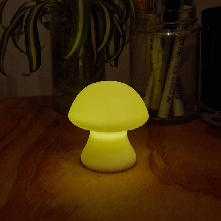 Actual product image Kikkerland Mushroom