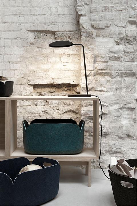 Actual product image Muuto leaf (370 lm)