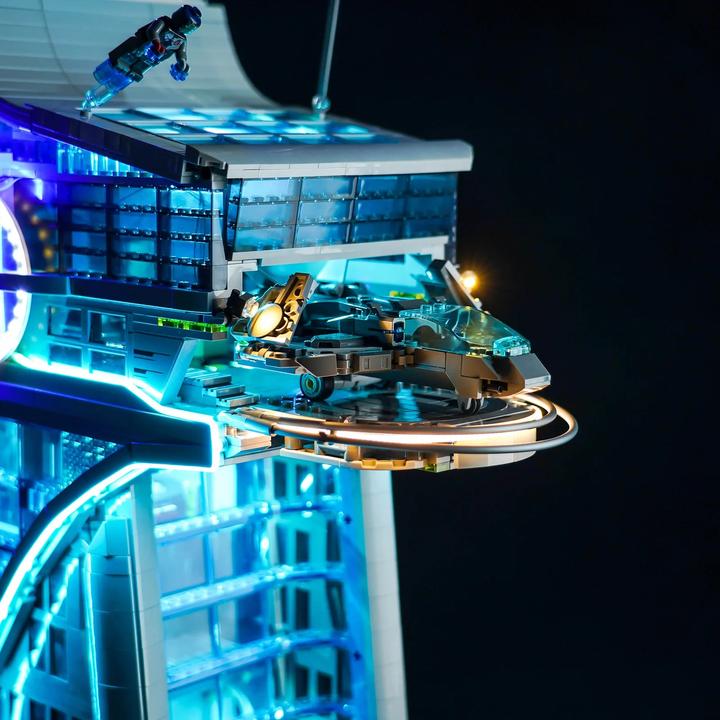 Actual product image BrickBling LED Licht Set für LEGO Avengers Tower (76269) inkl. Fernbedienung