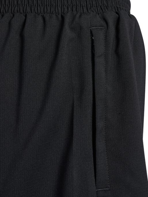 Actual product image Newline Nwlmax Zip Pocket Shorts W (S)