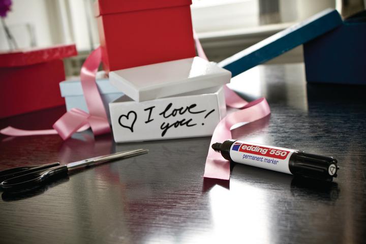 Actual product image Edding Permanent marker 550 (Blue, 4 mm, 1 x)