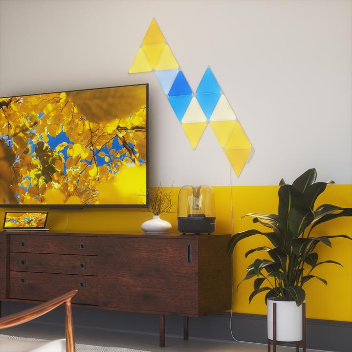 Actual product image Nanoleaf Shapes Triangles Smarter Kit 15 (80 lm)
