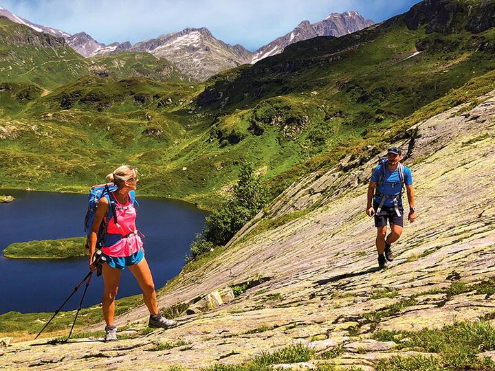Produktbild Smartbox Luxus-Familienurlaub mit 2 Übernachtungen und Themenwanderung in Genf (2 Pers.)