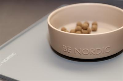 Produktbild Trixie Be Nordic Voerbak Hond Keramiek/ Rubber Taupe (1.20 l)