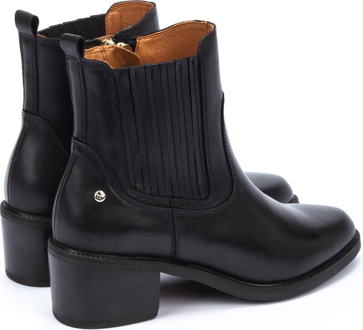 Actual product image Pikolinos Bacarote (40)