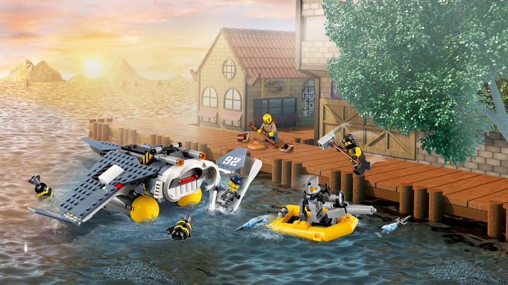 Actual product image LEGO Manta ray flyer (70609, LEGO Ninjago)