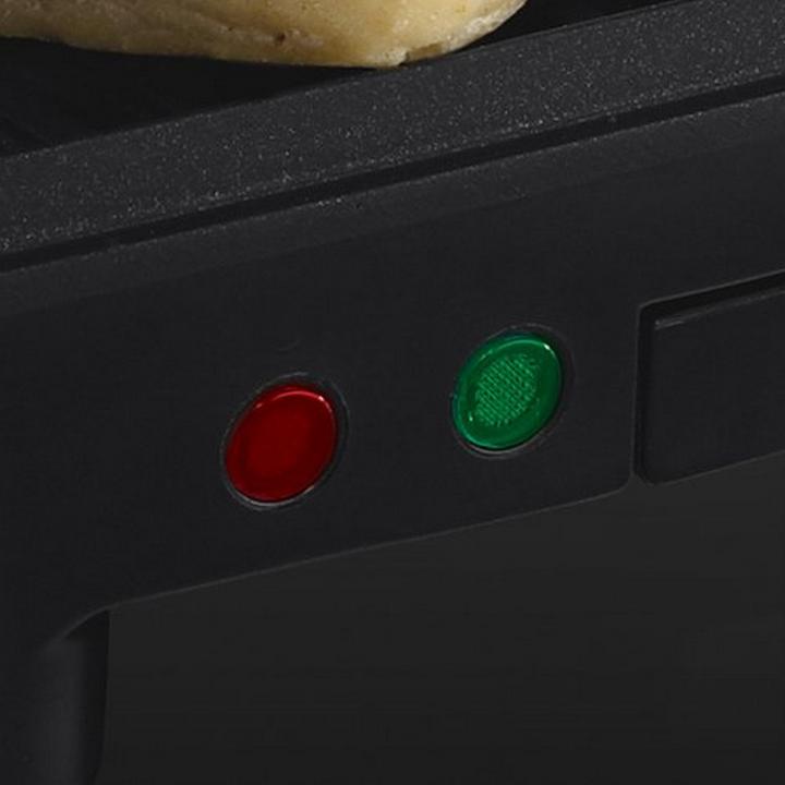 Actual product image Russell Hobbs Cook at Home