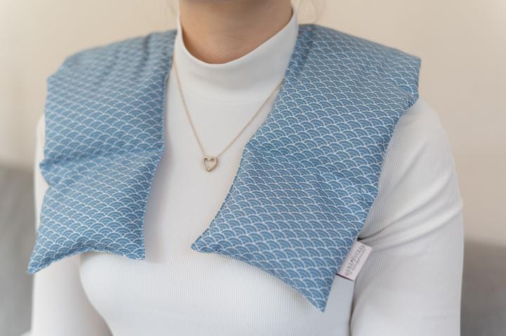 Actual product image Herzzucker Rapeseed heat pillow neck wave